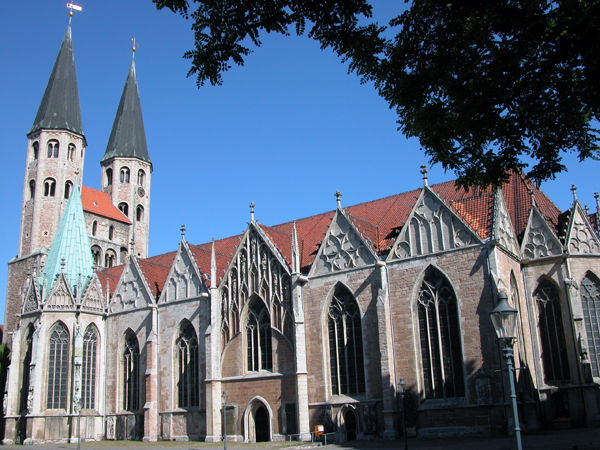 Bild der Kirche